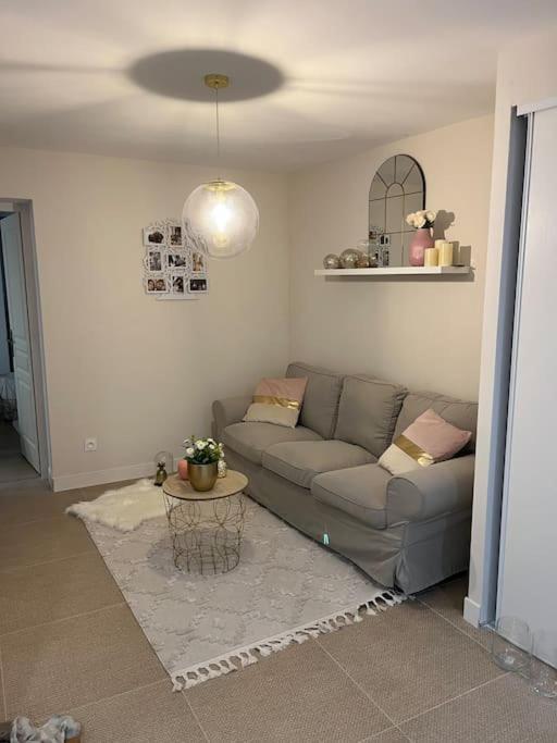 Appartement Fontaine De Vaucluse Экстерьер фото